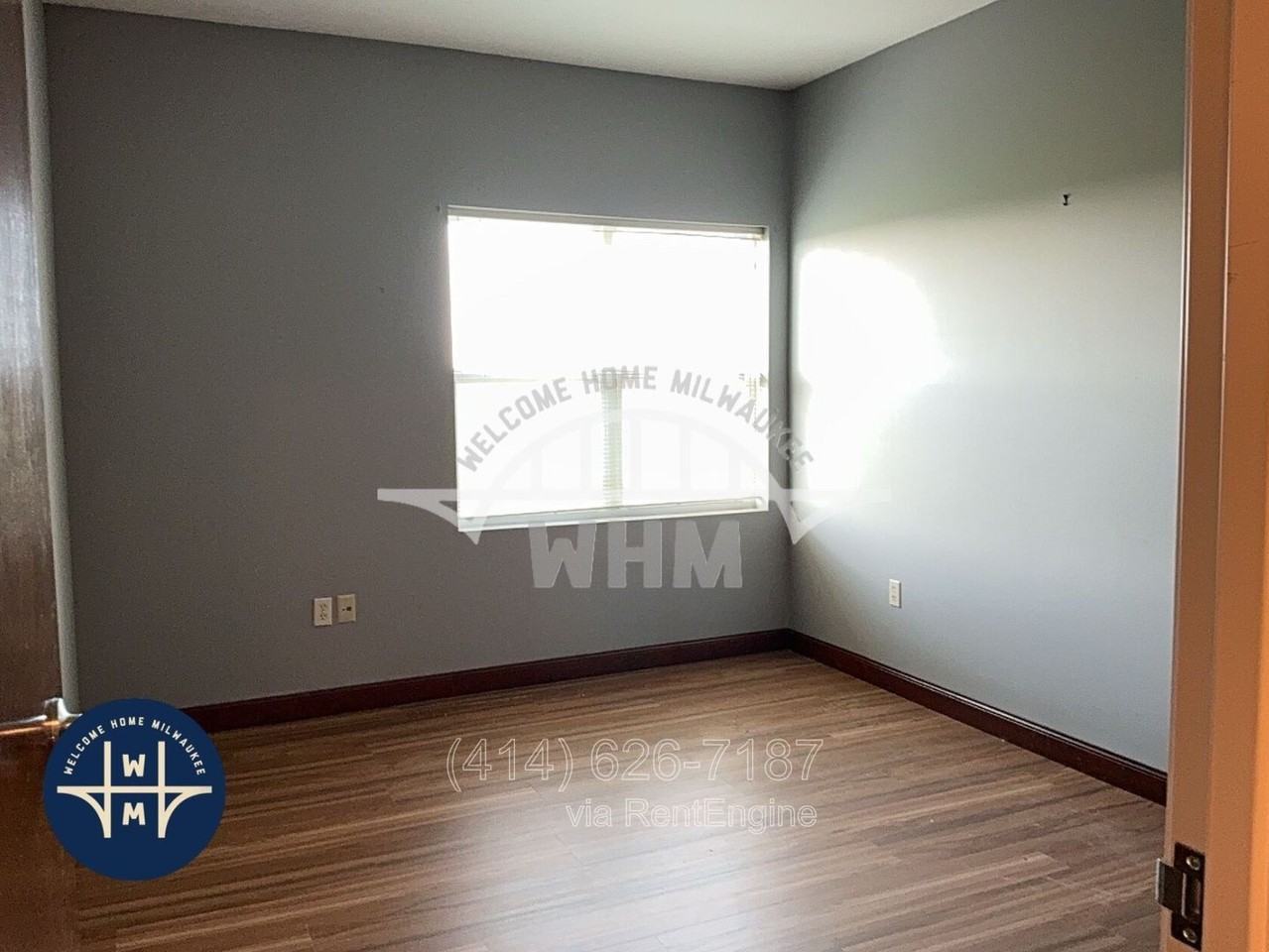 6330 W Greenfield Ave #409 - Photo 3 of 8