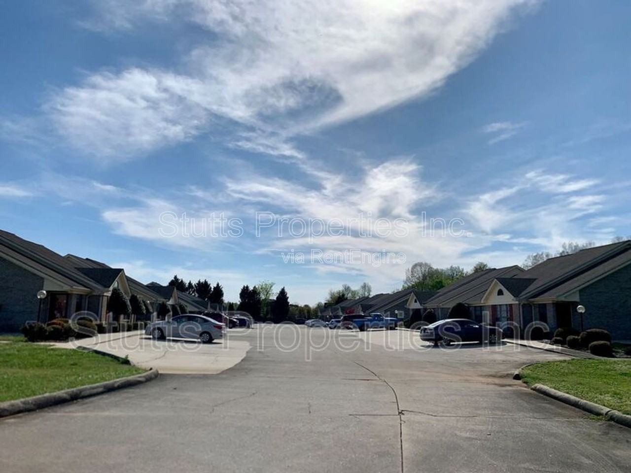 2424 Roberts Ln #C31 - Photo 6 of 9