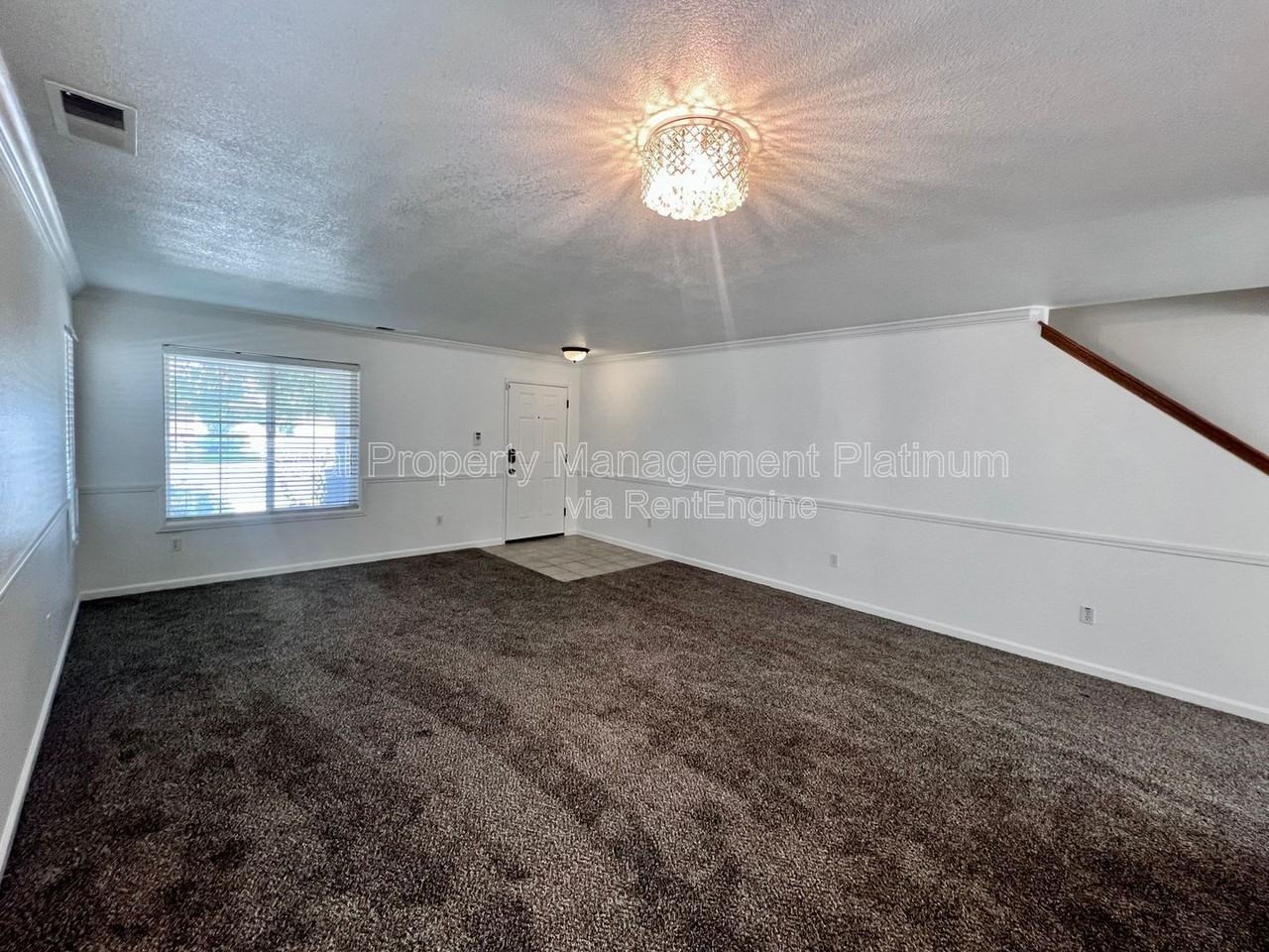6054 E Hampton Way - Photo 4 of 30