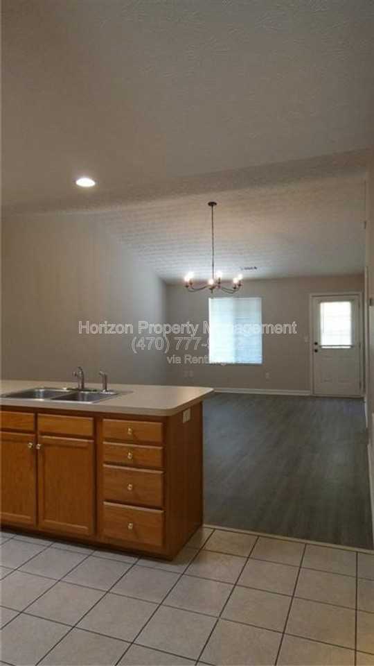 3993 Hidden Hollow Dr - Photo 5 of 22