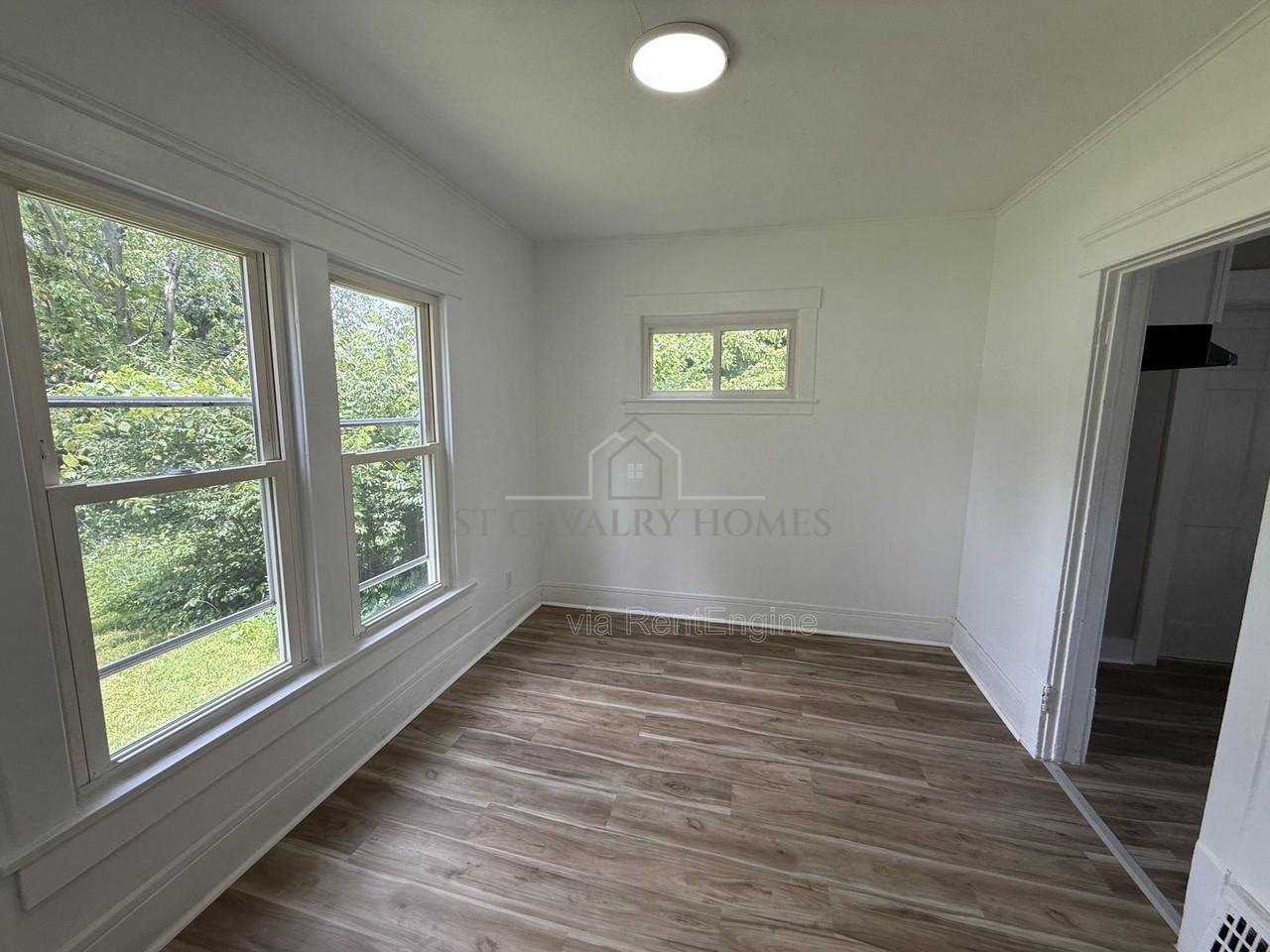 257 Arch St - Photo 3 of 8