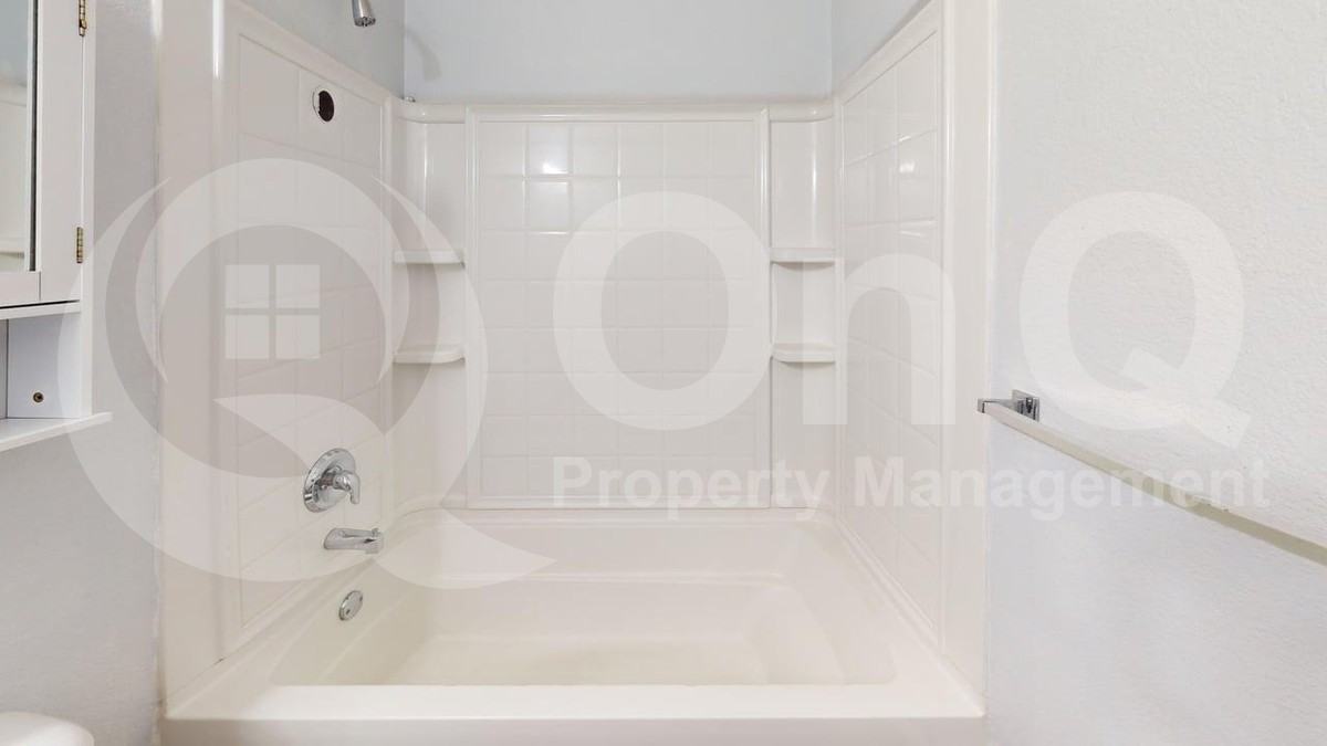 8956 Preakness Cir - Photo 6 of 23