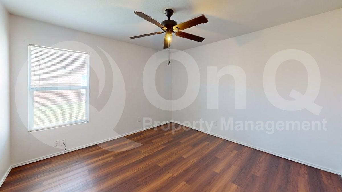 8956 Preakness Cir - Photo 7 of 23