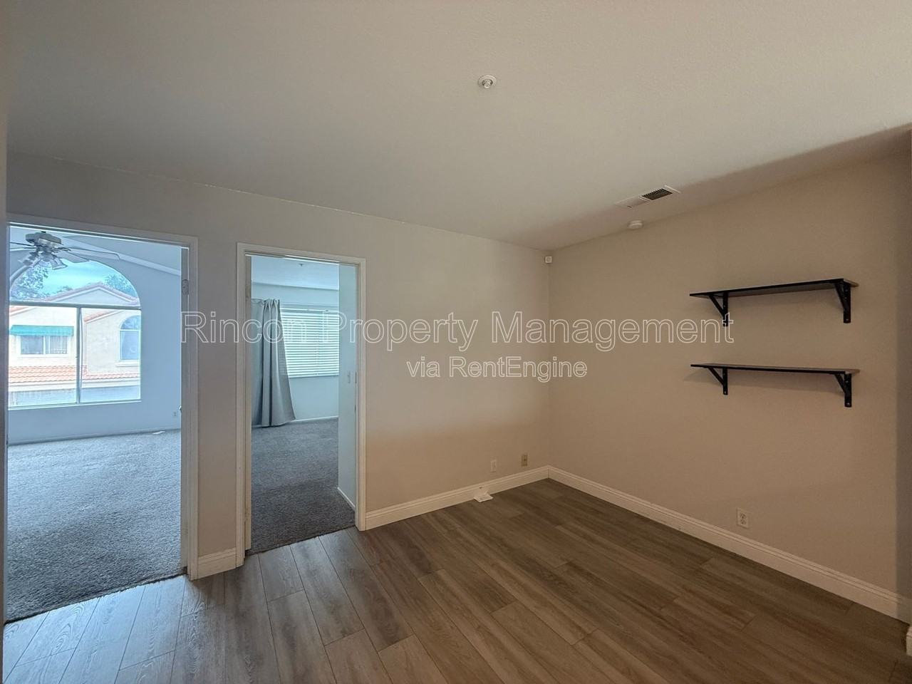1220 Nautical Way - Photo 6 of 14