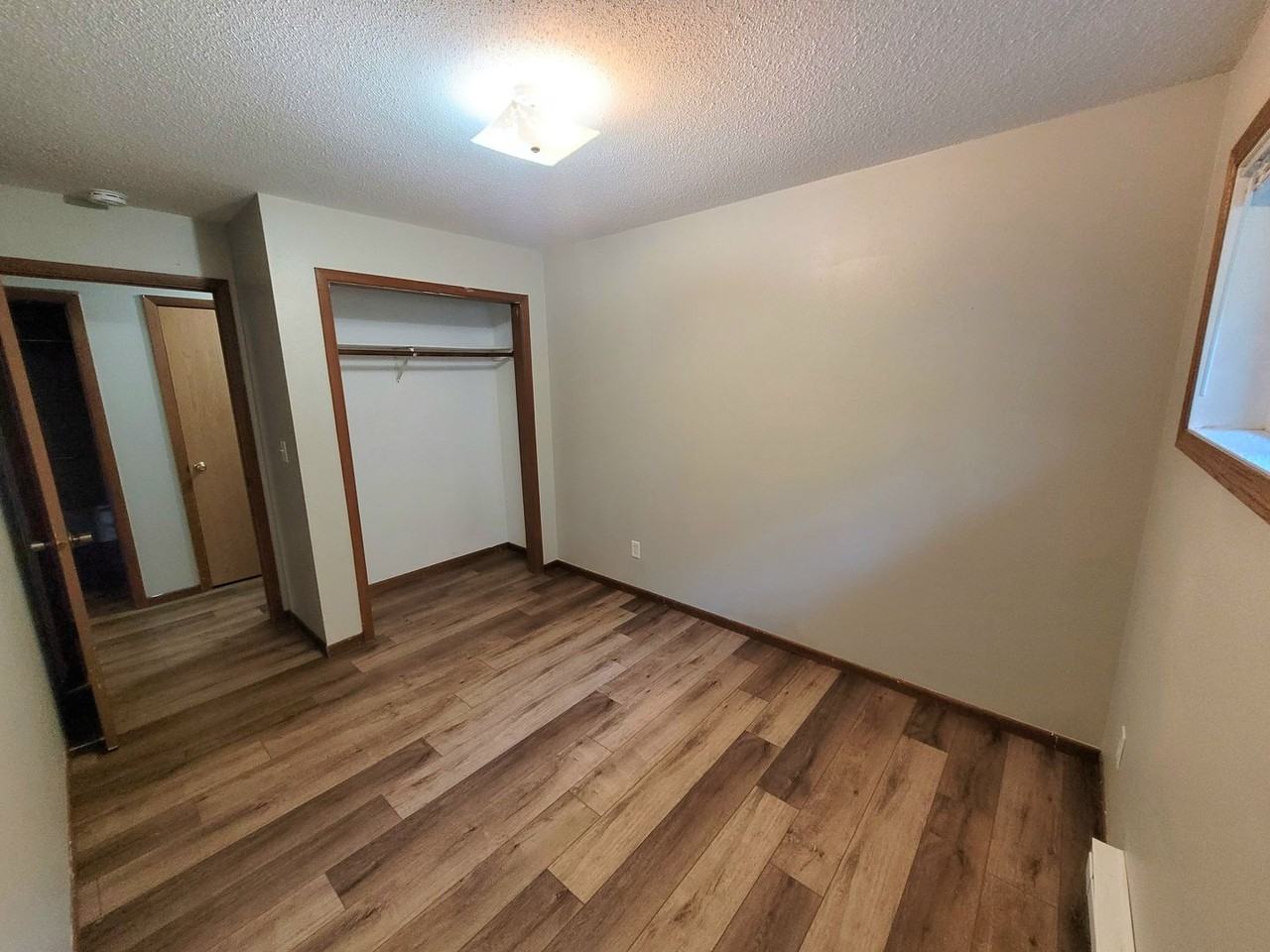 pin00 - Photo 6 of 26