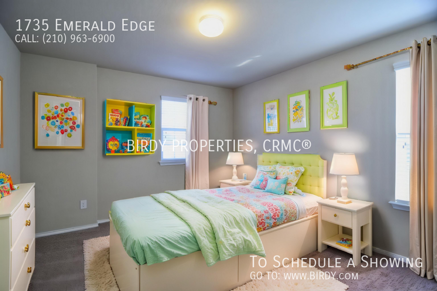 1735 Emerald Edge - Photo 6 of 50