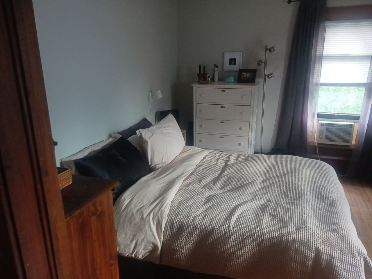 721 Burnett Ave #2 - Photo 6 of 11