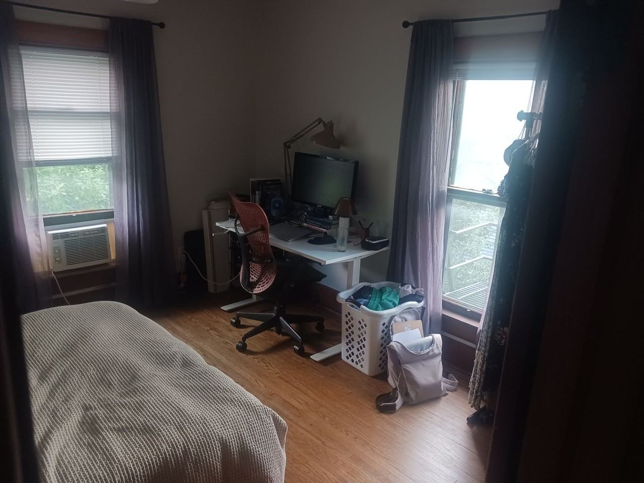 721 Burnett Ave #2 - Photo 7 of 11
