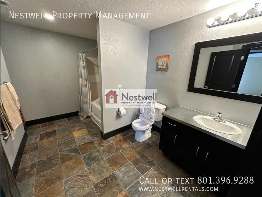 10768 S Pine Shadow Rd - Photo 6 of 45