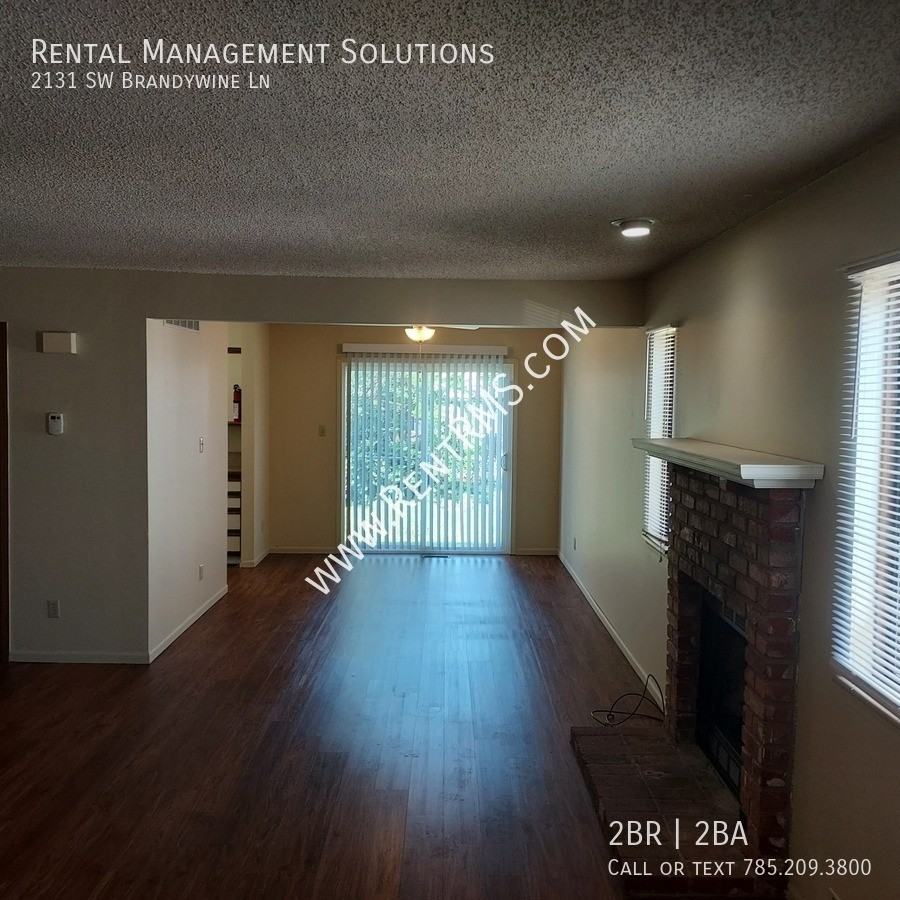 2131 Sw Brandywine Ln - Photo 2 of 25