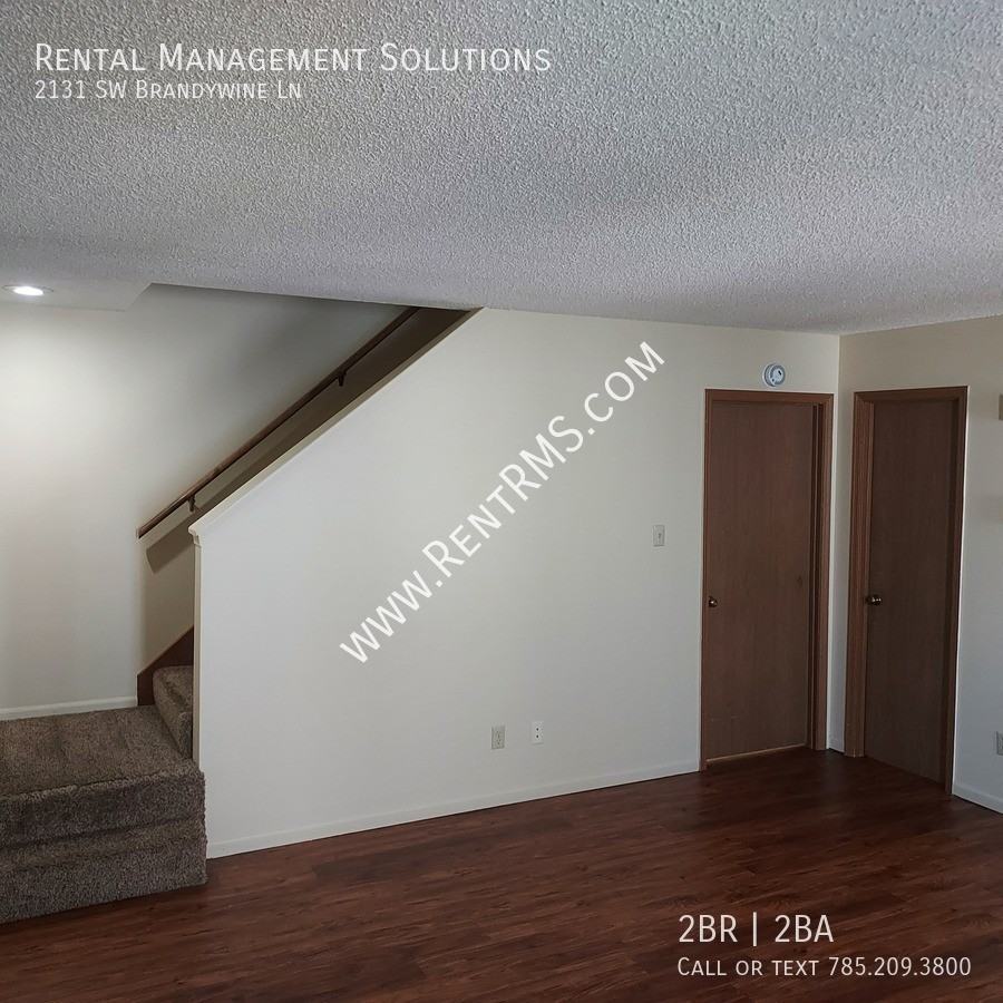 2131 Sw Brandywine Ln - Photo 3 of 25