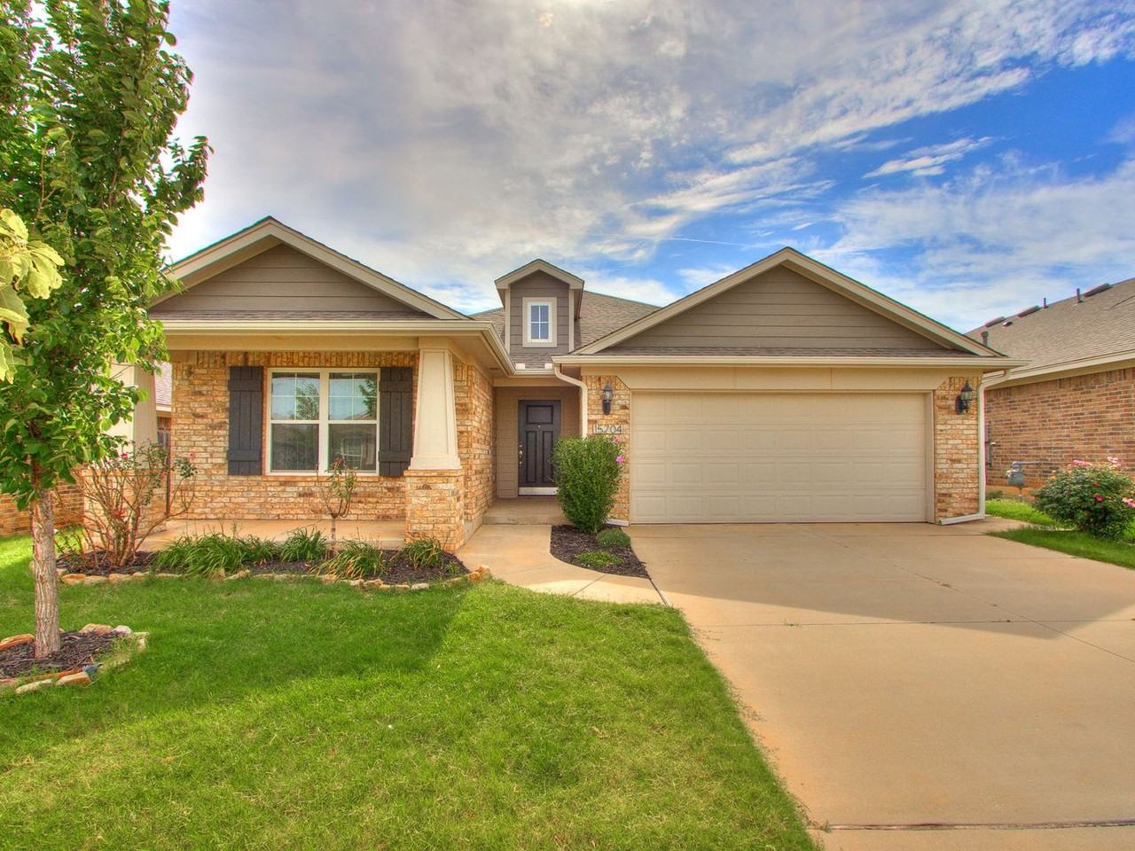 15704 Caney Dr