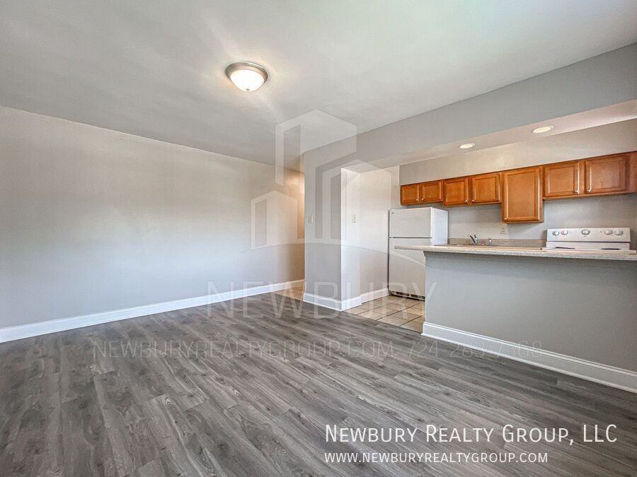 305 San Juan Dr Apt 1 - Photo 6 of 26