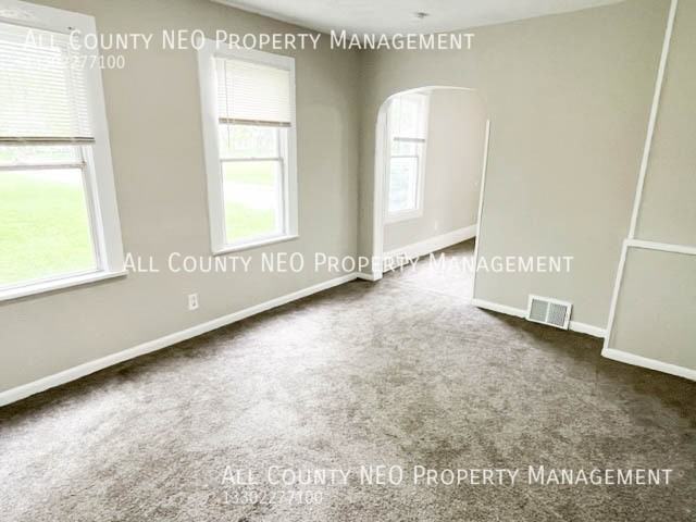 6518 Rogers Ave - Photo 6 of 26
