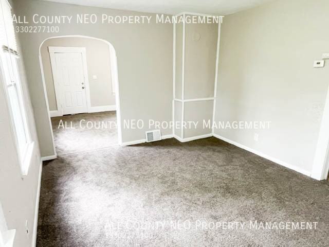 6518 Rogers Ave - Photo 7 of 26