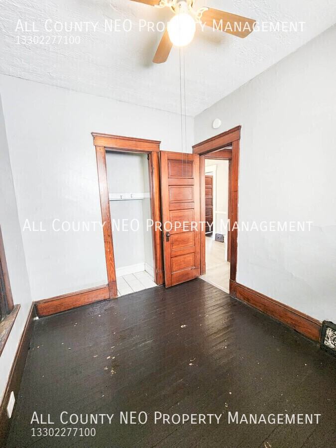 9425 Denison Ave #DOWN - Photo 5 of 7
