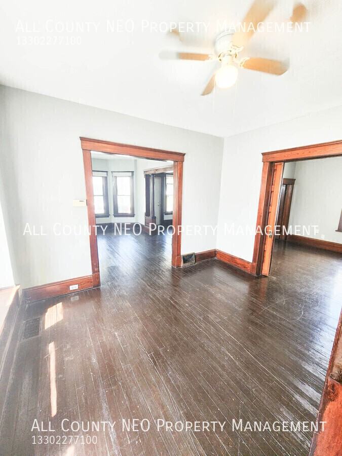 9425 Denison Ave #DOWN - Photo 7 of 7