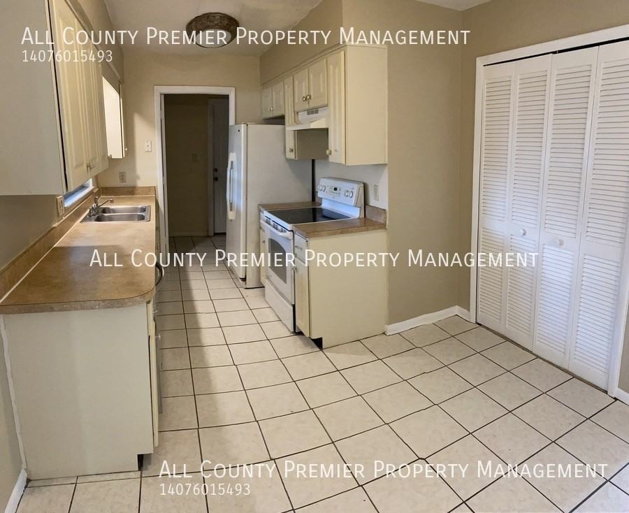 5524 Saint Joseph Blvd - Photo 4 of 15