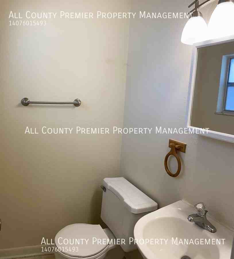 5524 Saint Joseph Blvd - Photo 7 of 15
