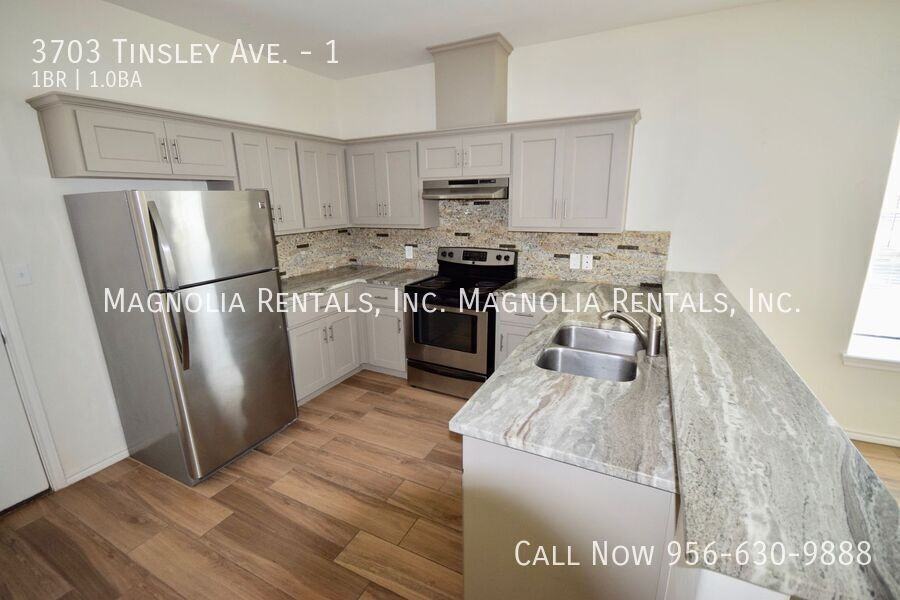 3703 Tinsley Ave #1 - Photo 4 of 8