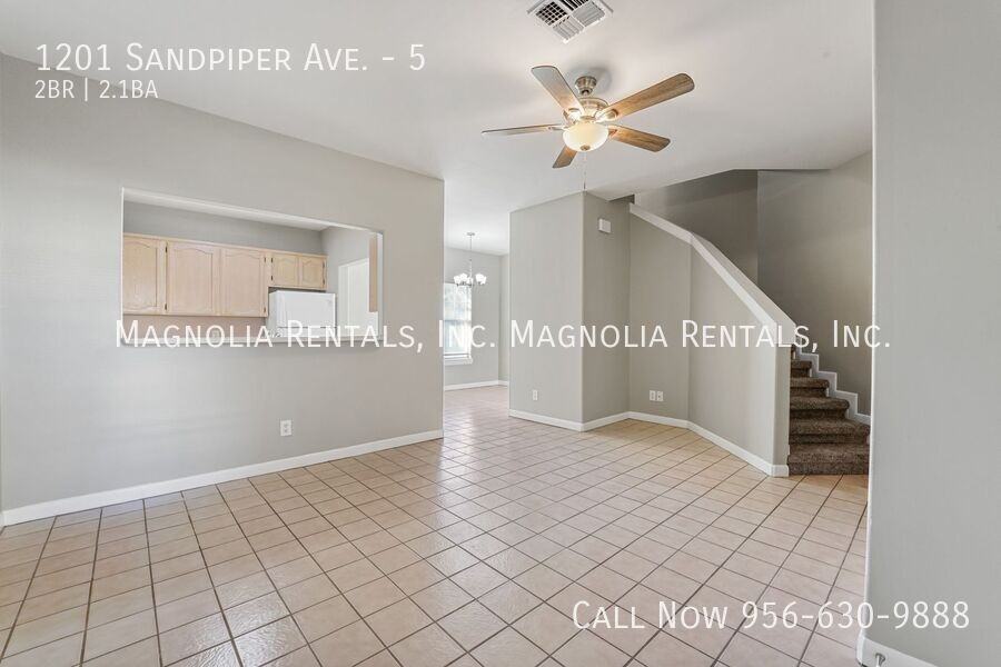 1201 Sandpiper Ave #5 - Photo 4 of 18