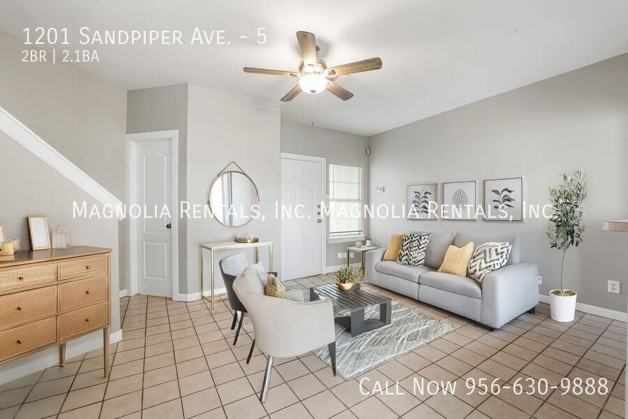 1201 Sandpiper Ave #5 - Photo 5 of 18