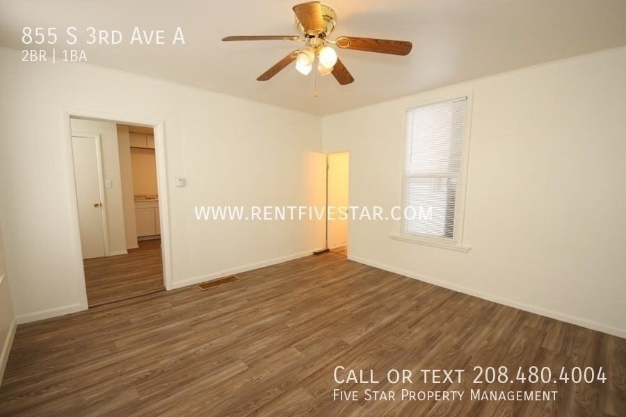 855 S 3rd Ave - Photo 2 of 10