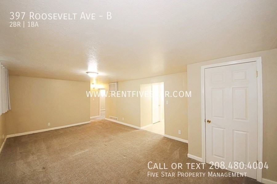 397 Roosevelt Ave #B - Photo 3 of 11