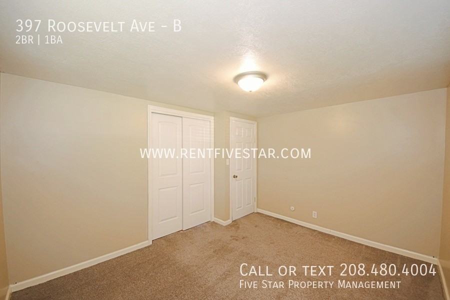 397 Roosevelt Ave #B - Photo 5 of 11