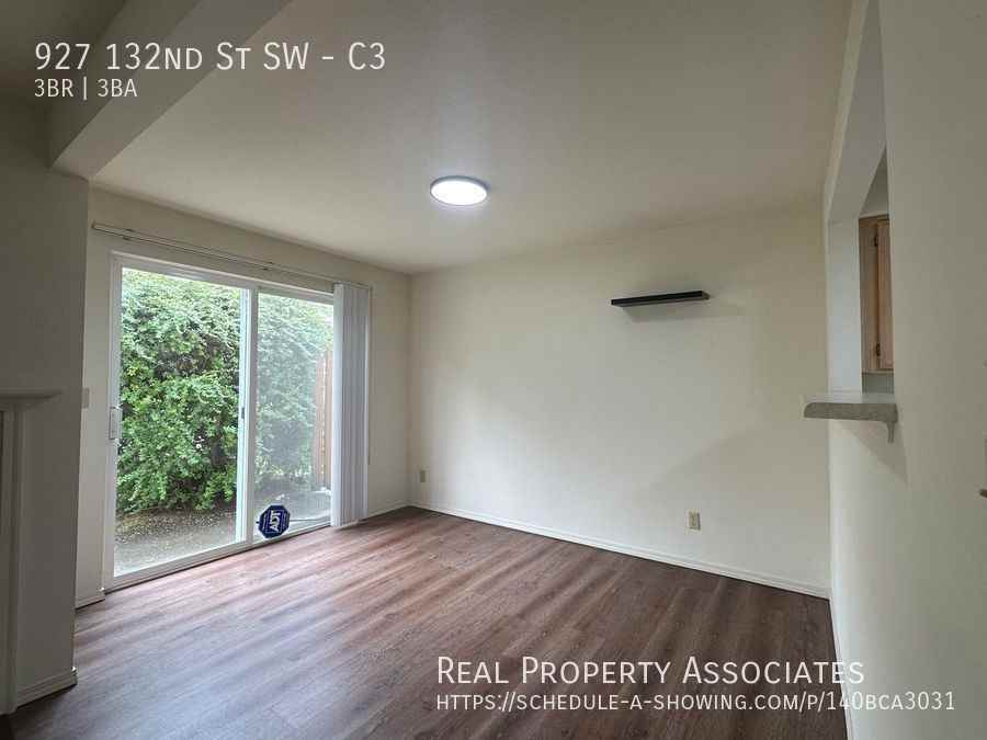 927 132nd St Sw #C3 - Photo 6 of 22