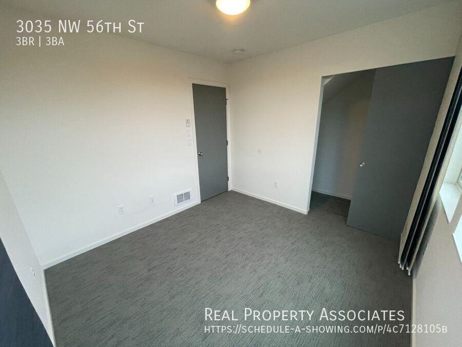 3035 Nw 56th St - Photo 4 of 29