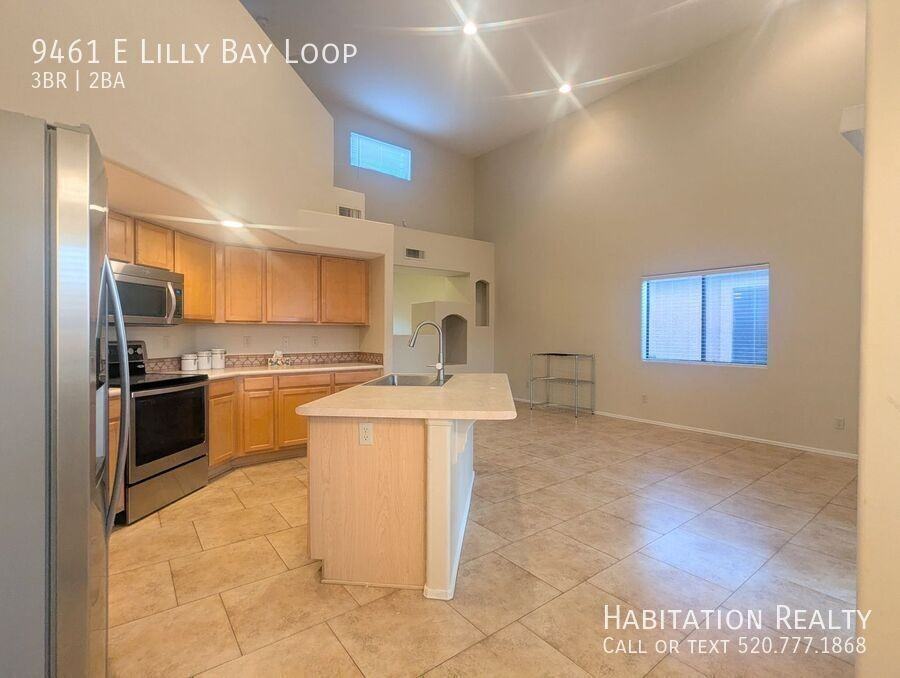 9461 E Lilly Bay Loop - Photo 4 of 28