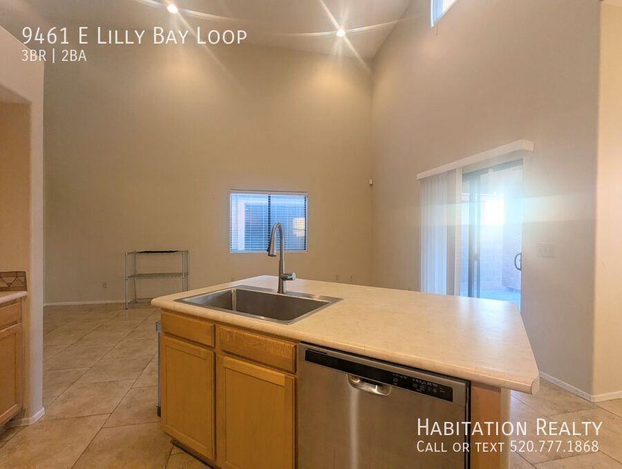 9461 E Lilly Bay Loop - Photo 6 of 28