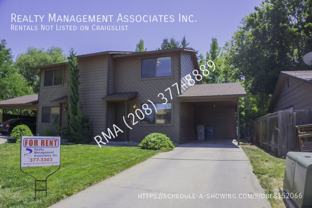 4319 W Rose Hill Ct - Photo 1 of 1