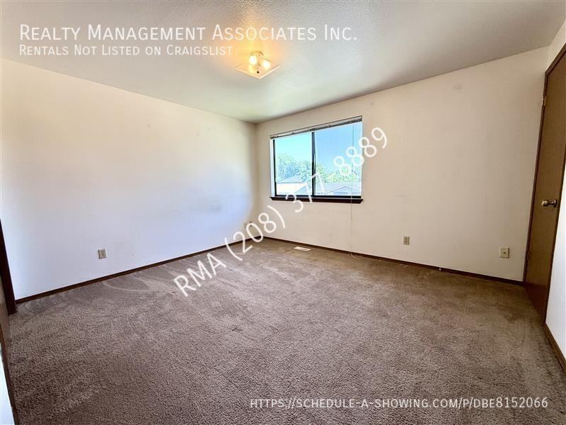 4319 W Rose Hill Ct - Photo 7 of 10