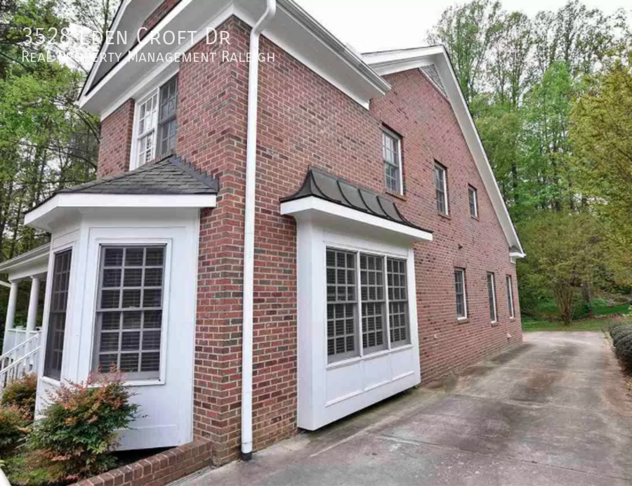 3528 Eden Croft Dr - Photo 3 of 21