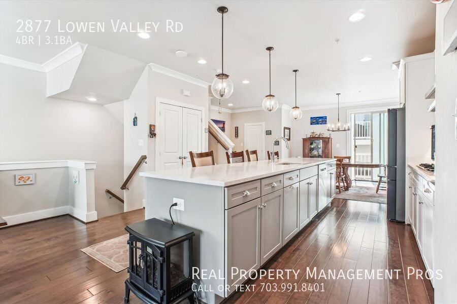 2877 Lowen Valley Rd - Photo 2 of 31