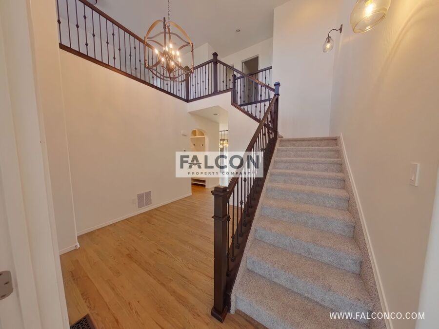 7248 Jagged Rock Cir - Photo 3 of 27