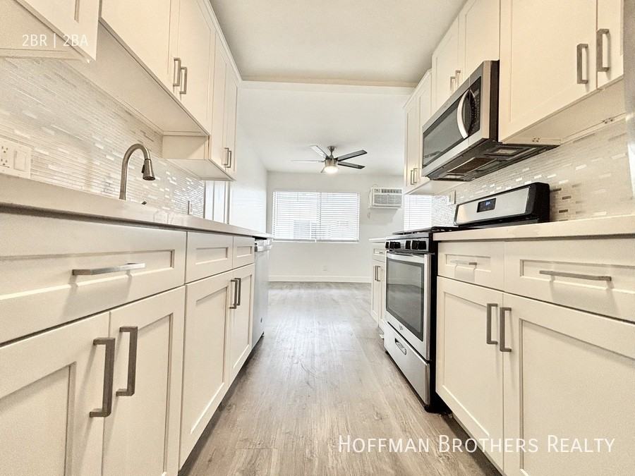 5311 Hermitage Ave #18 - Photo 3 of 12