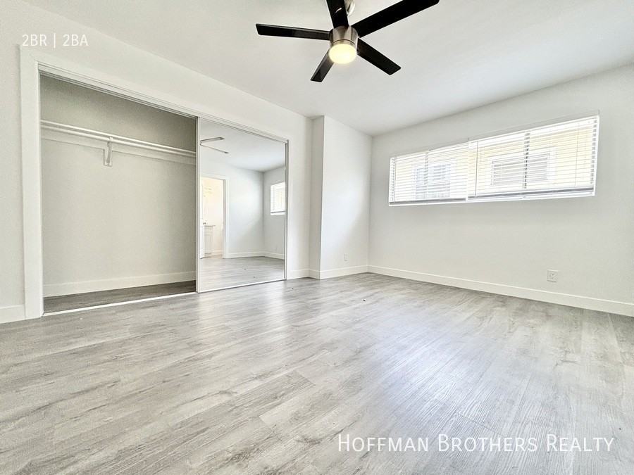 5311 Hermitage Ave #18 - Photo 6 of 12