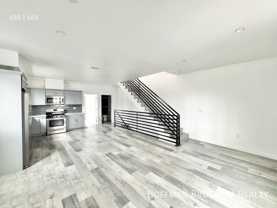 158 N Mariposa Ave #1-2 - Photo 1 of 1