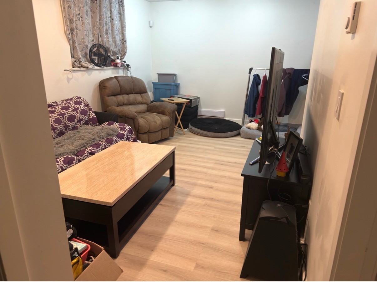 1660 Draycott Road - Photo 3 of 18