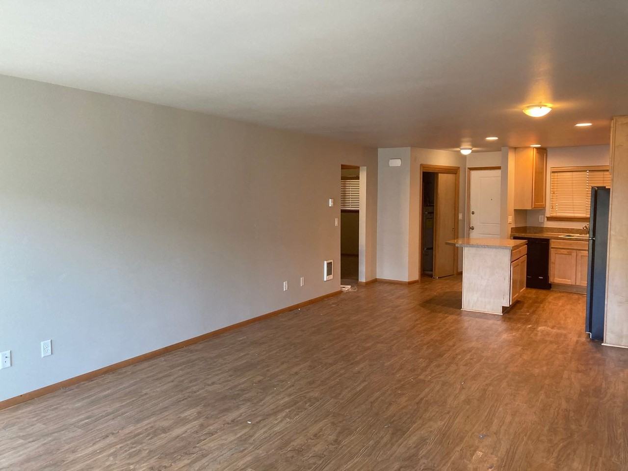Citadel Apartments - Photo 3 of 19