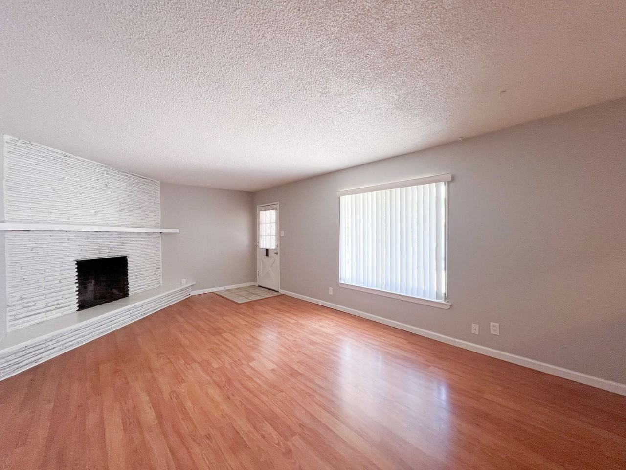 6456 18th Ave - Photo 6 of 25