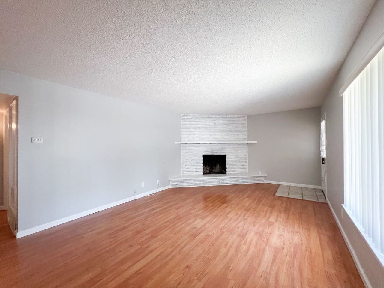 6456 18th Ave - Photo 7 of 25
