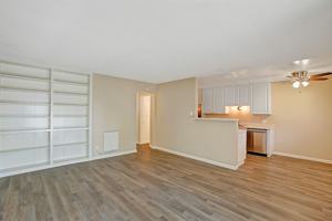 featured image of 1120 Laguna St