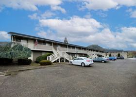 featured image of 97471 Nw Garden St