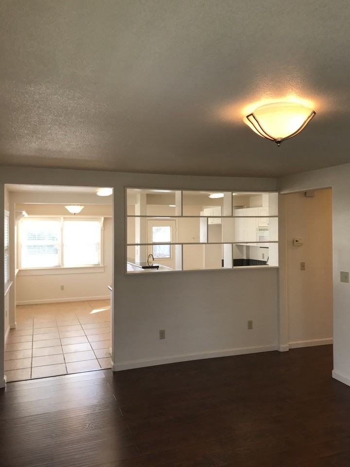 324 Stevenson St - Photo 5 of 26