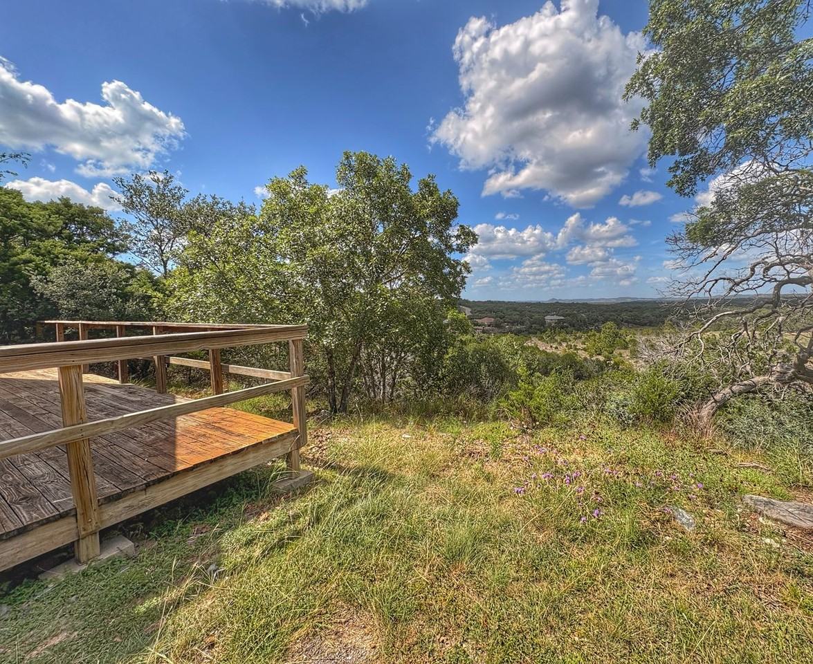 1343 River Ranch Dr - Photo 3 of 10