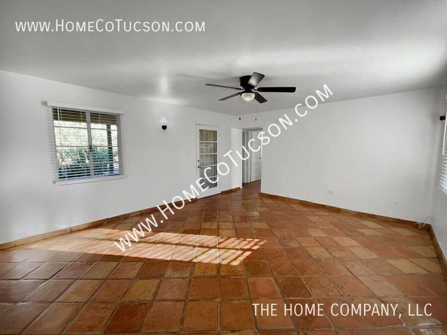 1509 E Blacklidge Dr Unit 1 - Photo 7 of 33